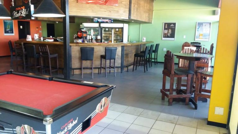 HOTSPOT Sports Bar Uitenhage
