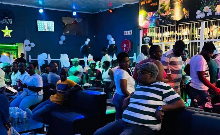 chunky charlies pub east london 01