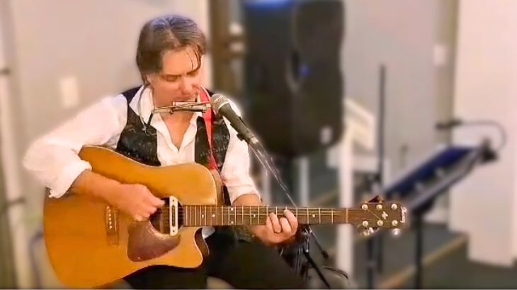 Anton Calitz Musician Singer & Guitarist Port Elizabeth Anton Calitz Musician Singer & Guitarist Port Elizabeth